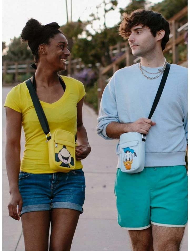 Coupon โญ Disney Mickey Mouse Smiling Up Pose Cross Body Bag ๐คฉ - Image 4