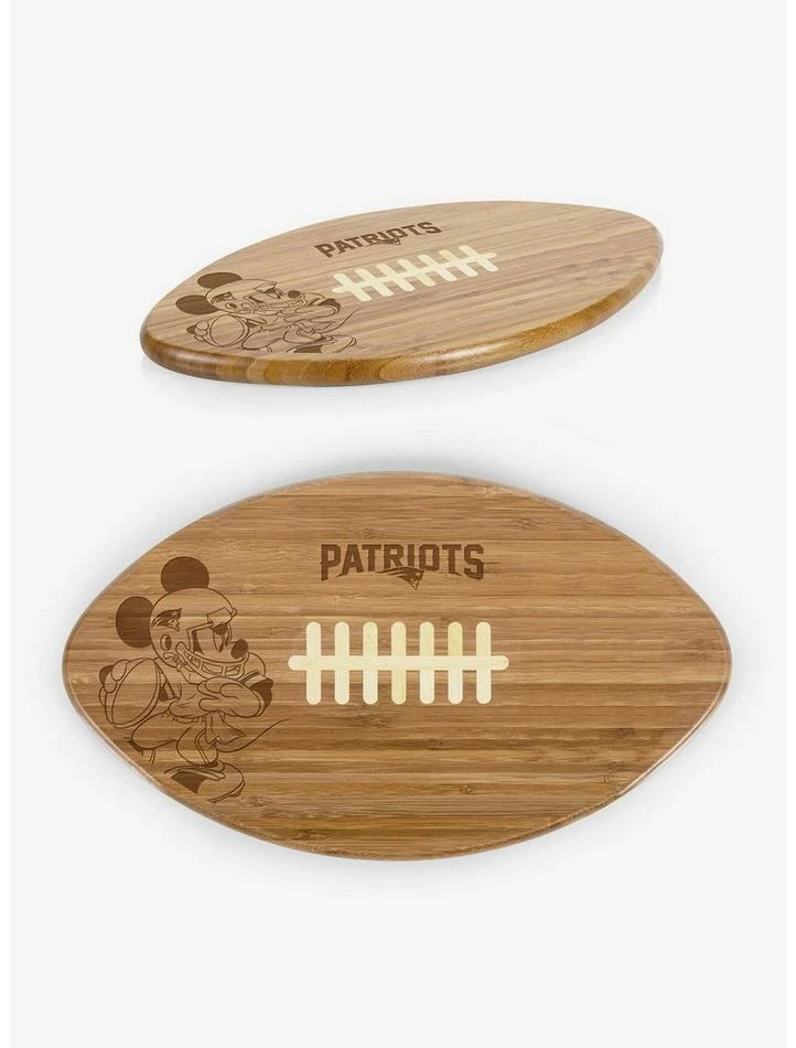 Budget ๐ Disney Mickey Mouse NFL NE Patriots Cutting Board ๐ - Image 3